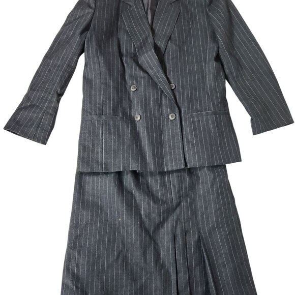 HaberdasHER Women's Suit Navy Pin Stripe DoubleBreasted  Modest Career US 7/8 - Picture 1 of 14